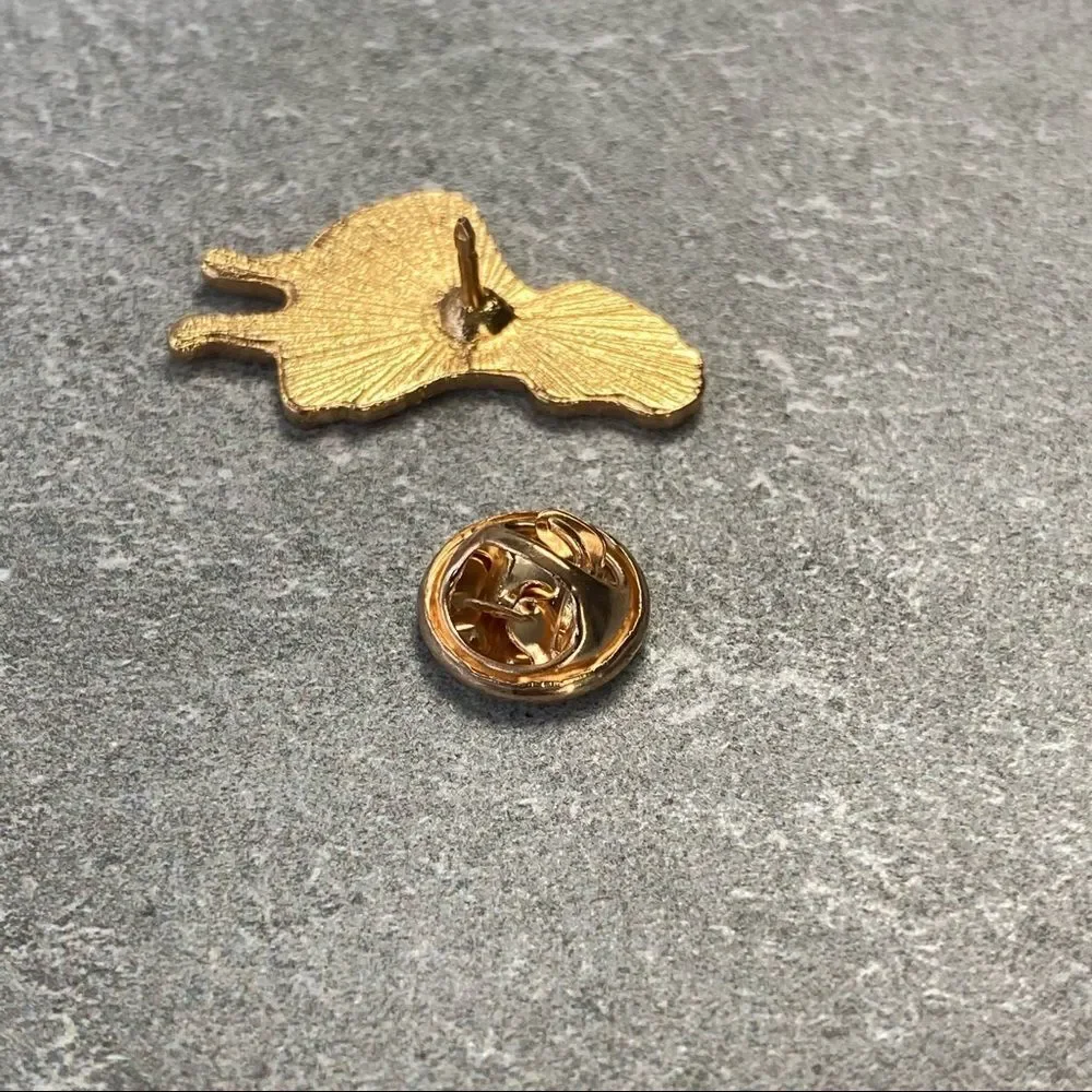 Alice in Wonderland Collection Enamel Pin